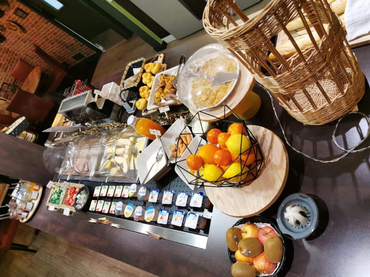 Kyriad Cap Sud Hotel